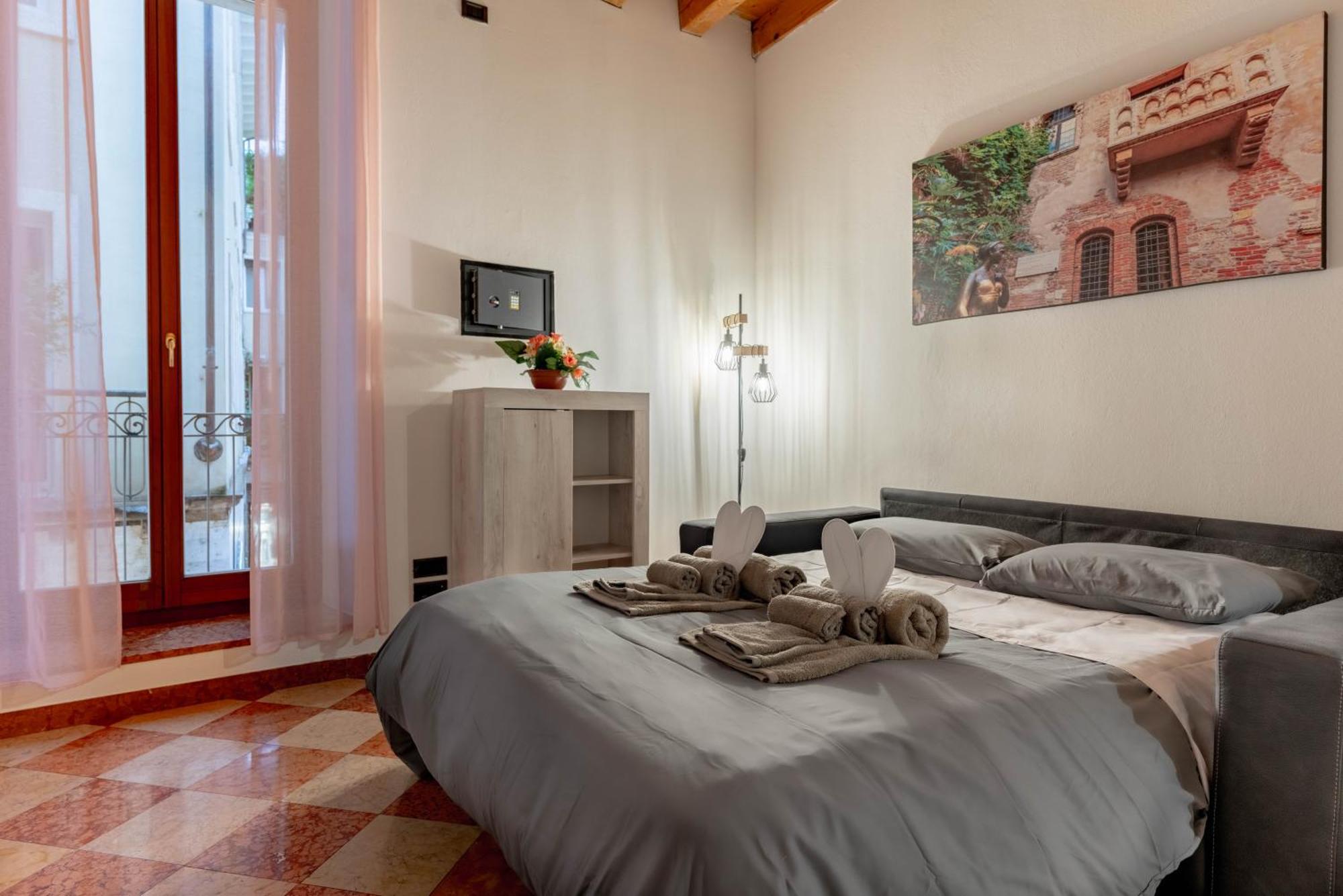 -Near Arena & Giuletta- Pet Friendly Mazzini Palace Верона Экстерьер фото
