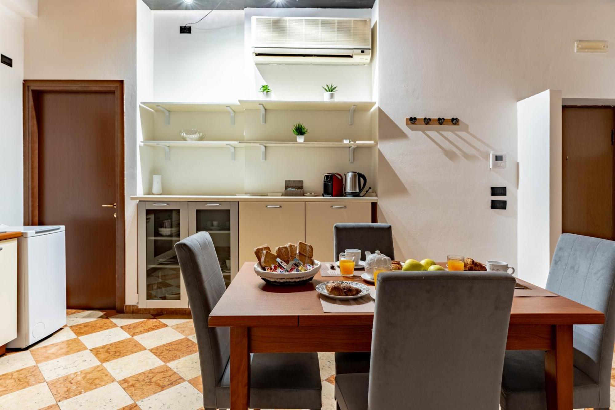 -Near Arena & Giuletta- Pet Friendly Mazzini Palace Верона Экстерьер фото