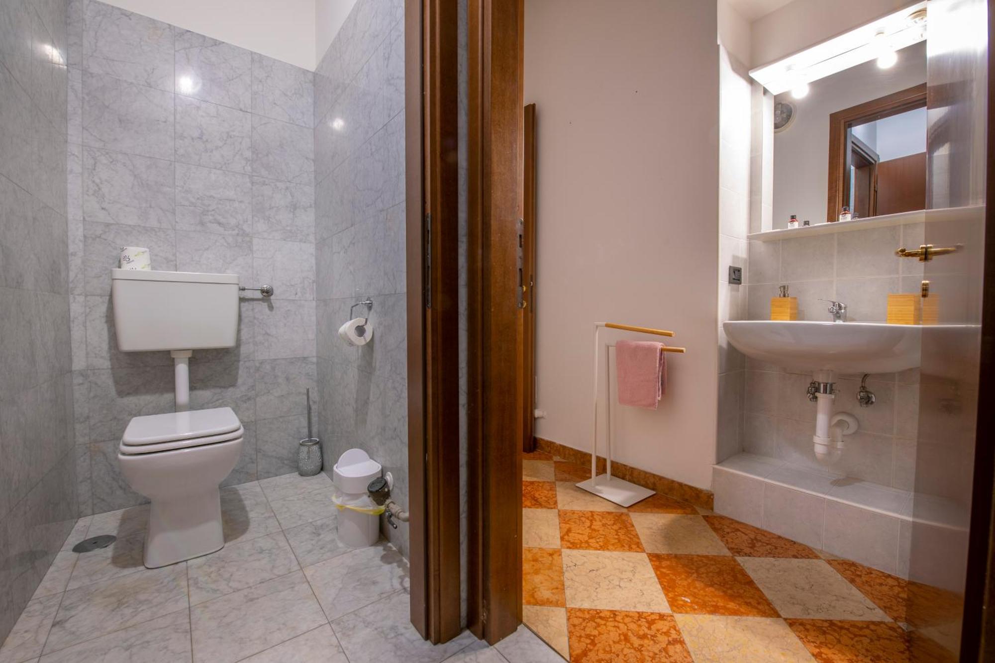 -Near Arena & Giuletta- Pet Friendly Mazzini Palace Верона Экстерьер фото